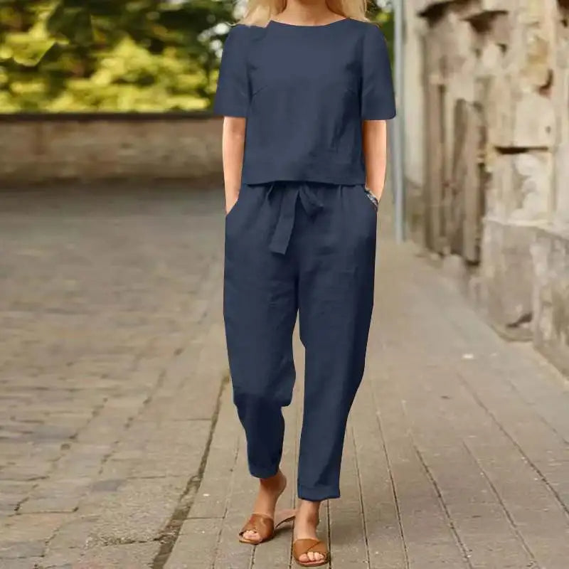 Charm™ - Chic Lounge Set in Two Pieces