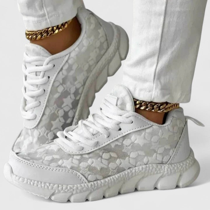Clara | Cozy Sneakers
