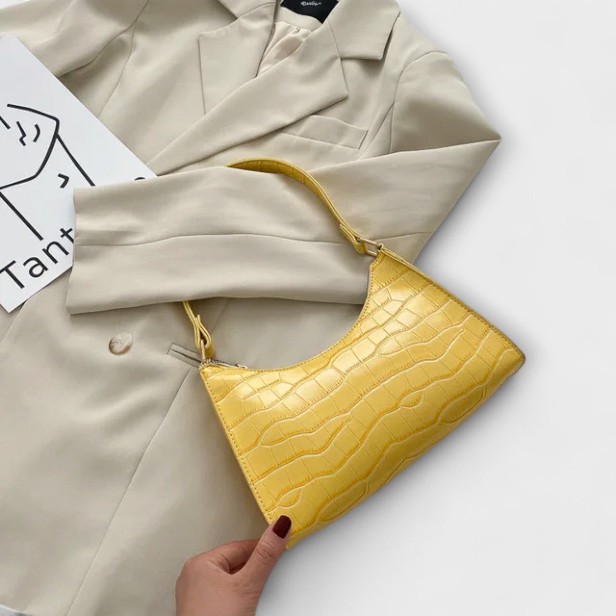 Clara | Shiny Leather Bag